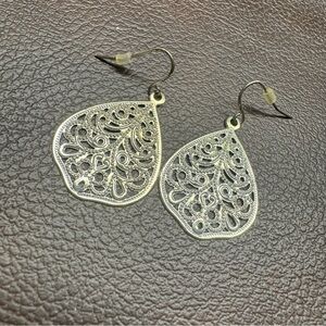 Silver Filigree Earrings